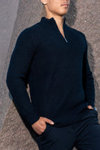 Men ’s casual sweater